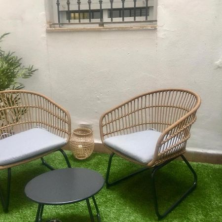 Monkeys Apartments Santa Clara Deluxe Sevilla Exterior foto
